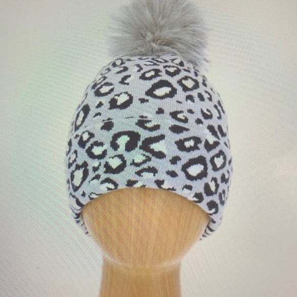 Cheetah Print Double Layered Pom Pom Beanie Hat - Picture 1 of 6